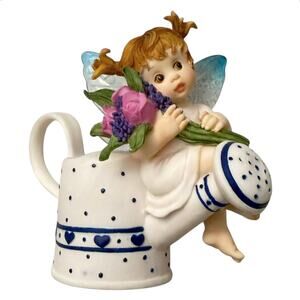 My Little Kitchen Fairies Bouquet Fairie Flower Garden Water Can Fairy Figurine